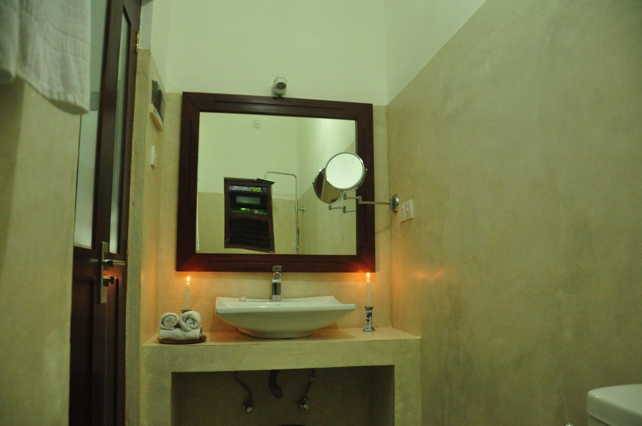 Butterfly Jewel Bed and Breakfast Unawatuna Buitenkant foto